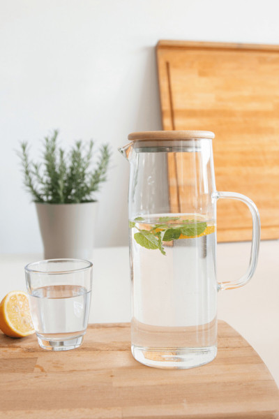 BAMBOO PITCHER - Glas-Karaffe
